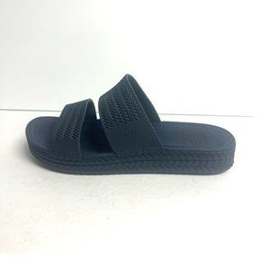 Reef Women's Navy Sandals